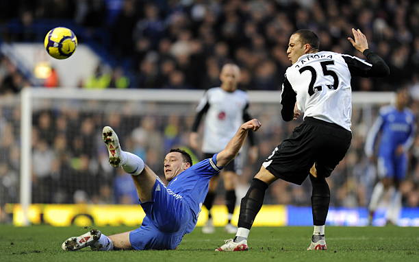 论在何种情 论在何种情