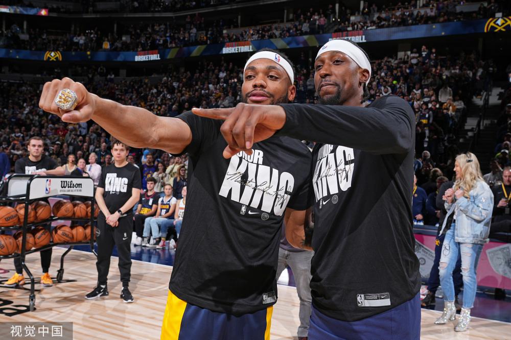 莱万等人的 莱万等人的